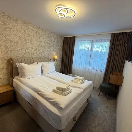 Deluxe 34 Mountain * بامبوروفو