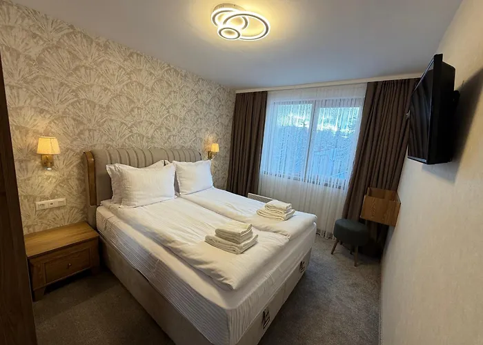 Deluxe 34 Mountain * بامبوروفو